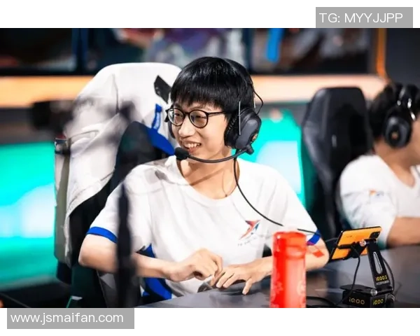 足球全宇宙球星集结无界巅峰对决梦想与荣耀并肩同行